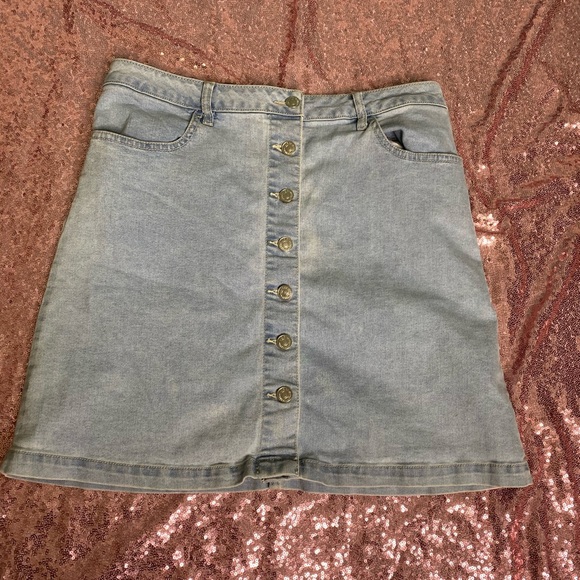 Forever 21 Denim Skirt - Picture 1 of 2